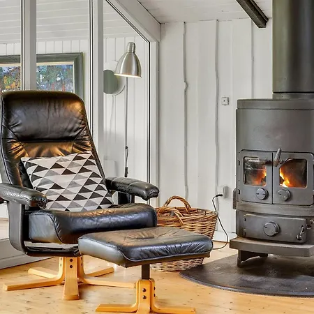 Semesterbostad Magnus - 250m To The Fjord By Interhome