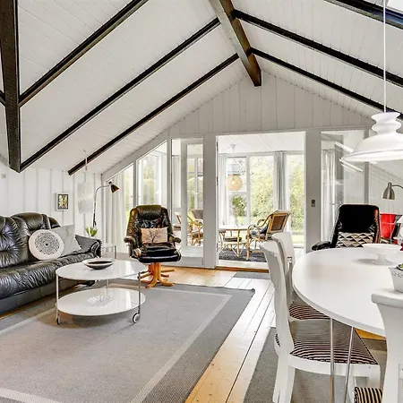 Сasa de vacaciones Magnus - 250m To The Fjord By Interhome