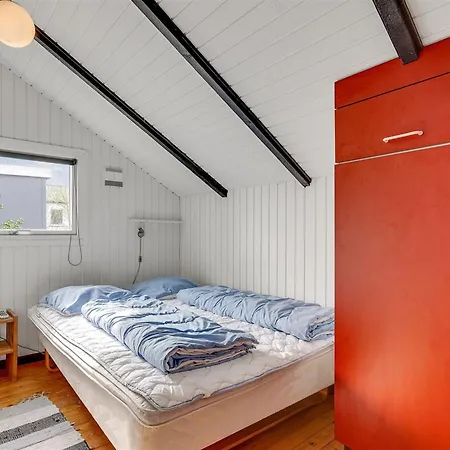 Сasa de vacaciones Magnus - 250m To The Fjord By Interhome *